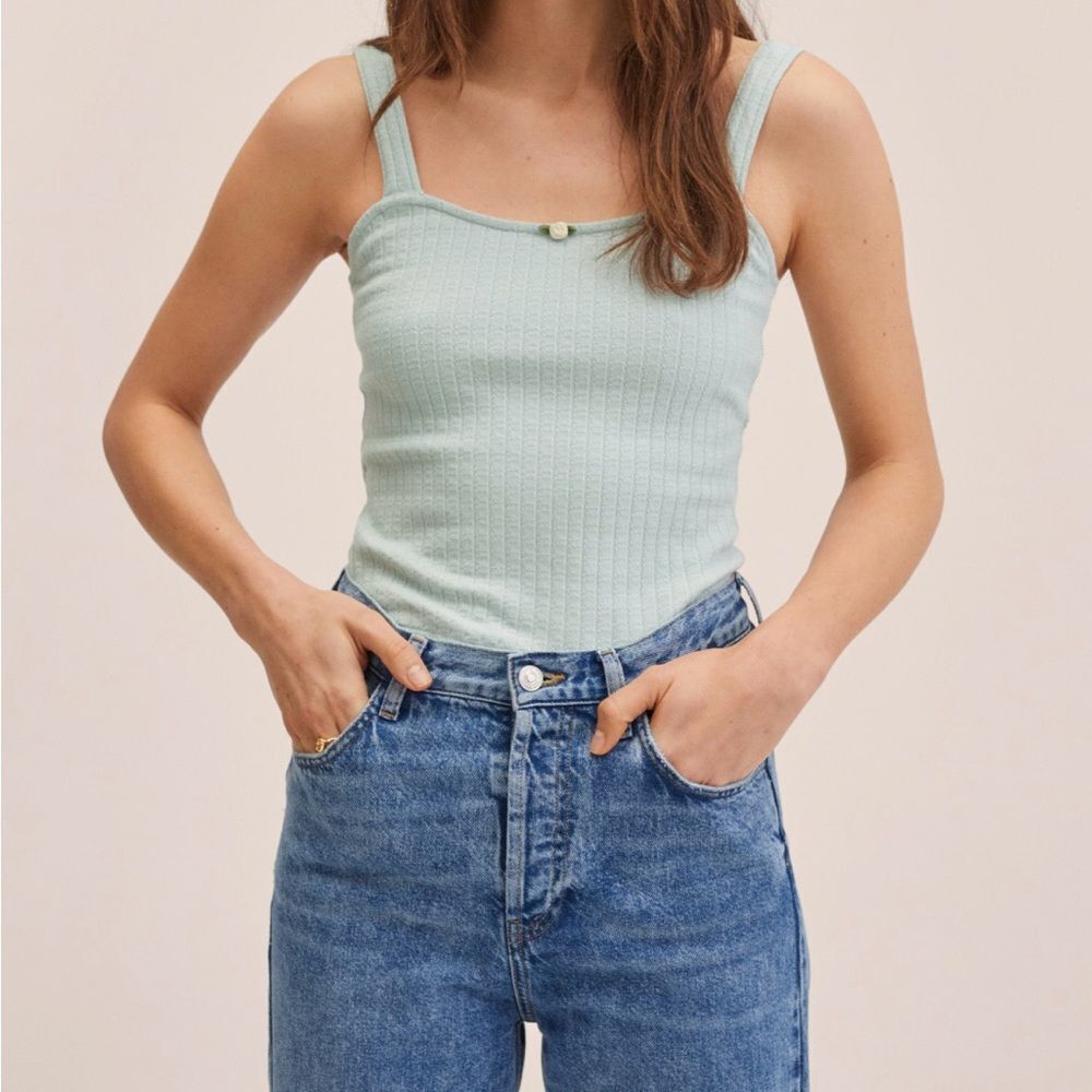Mango Sleeveless Green Flower Detail Tank Crop Top Shirt. Medium. NWOT.